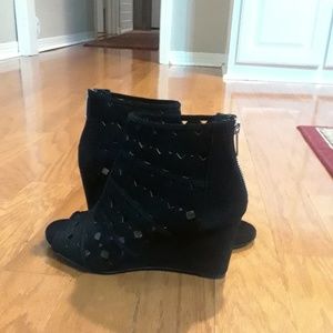 Michael kors wedge heel boots